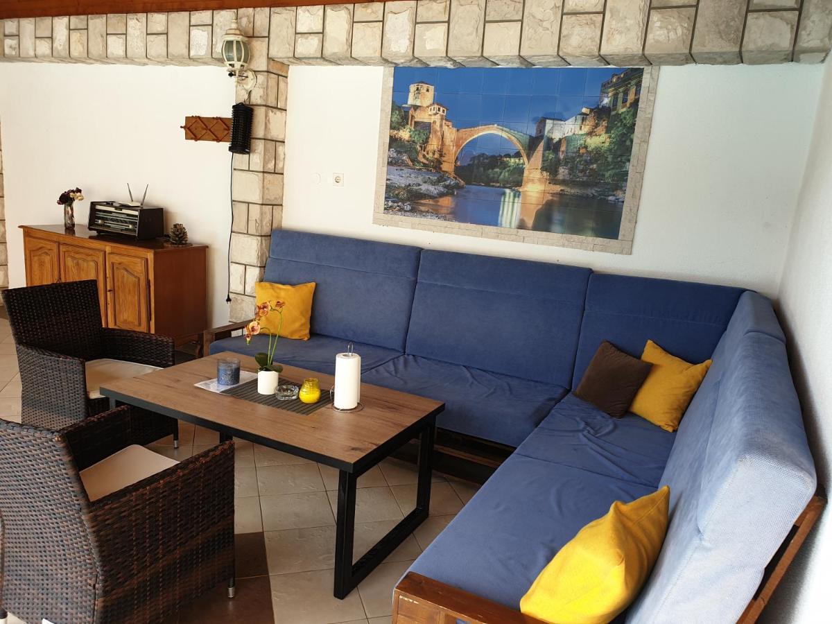 מוסטר Apartment Oaza מראה חיצוני תמונה